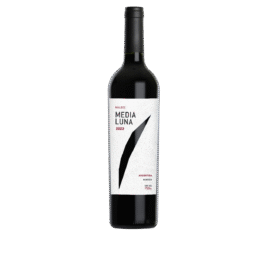 FINCA MEDIA LUNA MALBEC 2023
